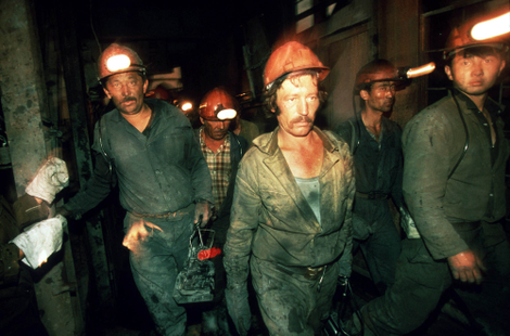 'Huffington Post' writers following a typical 16-hour turbine shift.